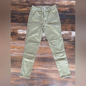 American Eagle Next Level Stretch High Rise Jegging Crop